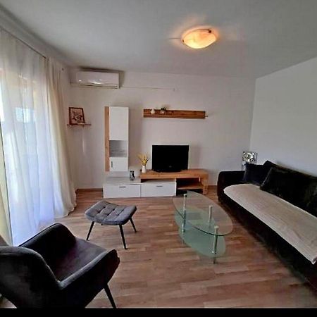 Apartments Sanja ポヴリャナ エクステリア 写真