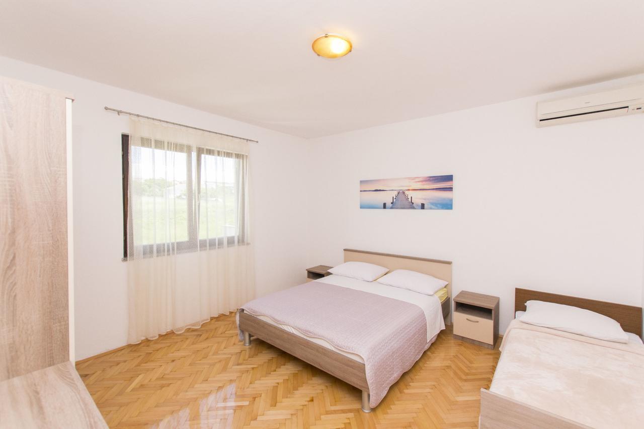 Apartments Sanja ポヴリャナ エクステリア 写真