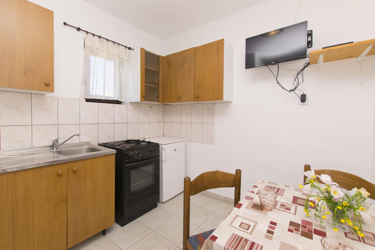 Apartments Sanja ポヴリャナ エクステリア 写真