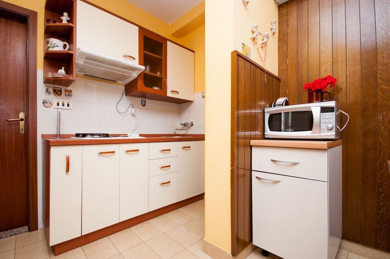 Apartments Sanja ポヴリャナ エクステリア 写真