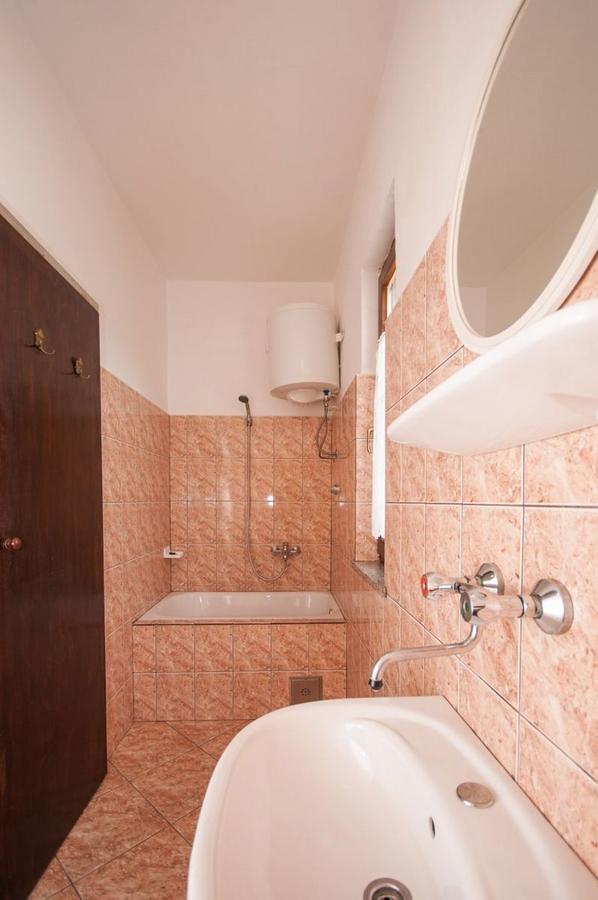 Apartments Sanja ポヴリャナ エクステリア 写真