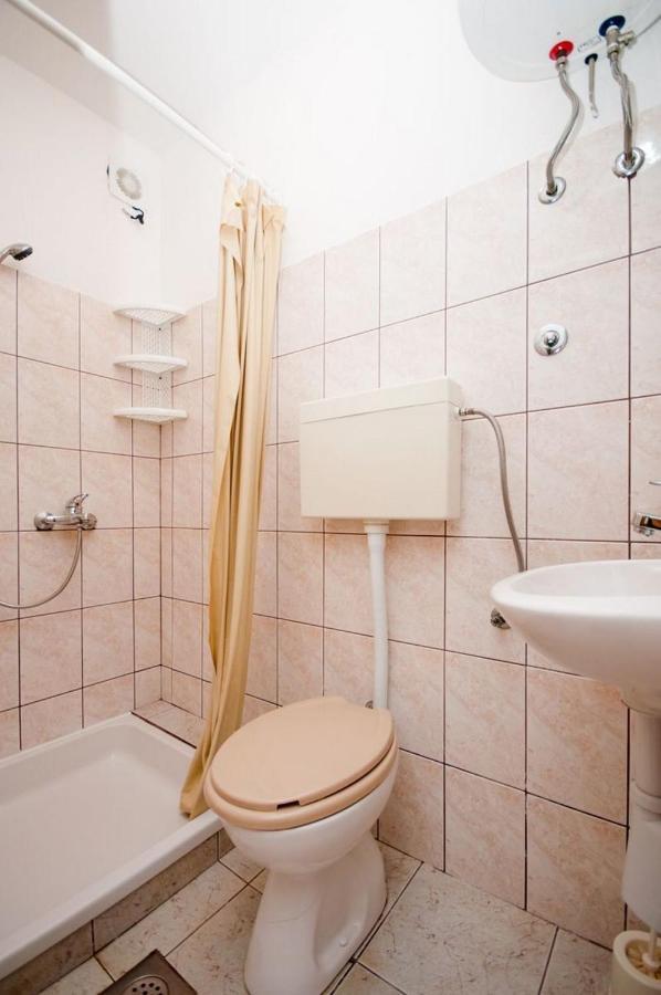 Apartments Sanja ポヴリャナ エクステリア 写真